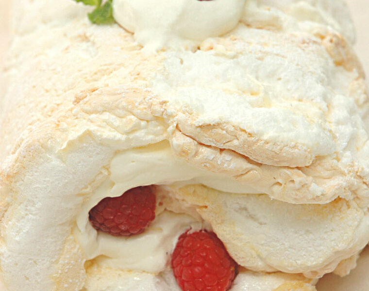 Recipe Meringue roulade
