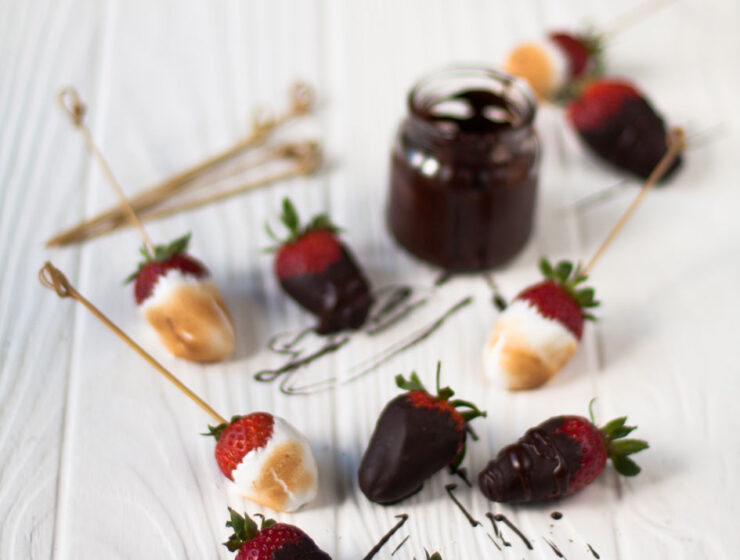 Chocolate-and-Marshmallow-Dipped Strawberries