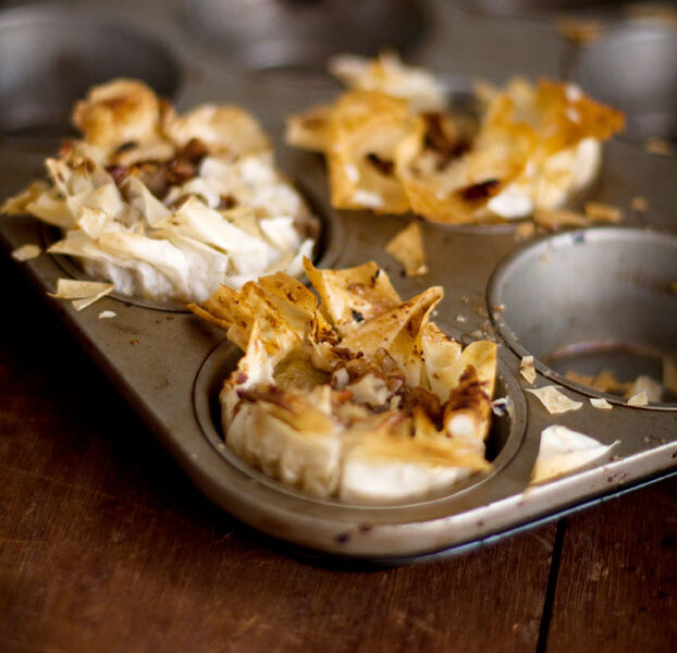 Apple-filled phyllo