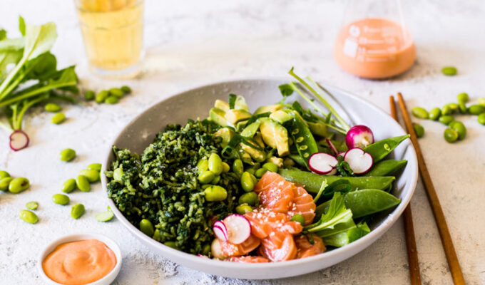 Salmon and Spinach Poke Bowl
