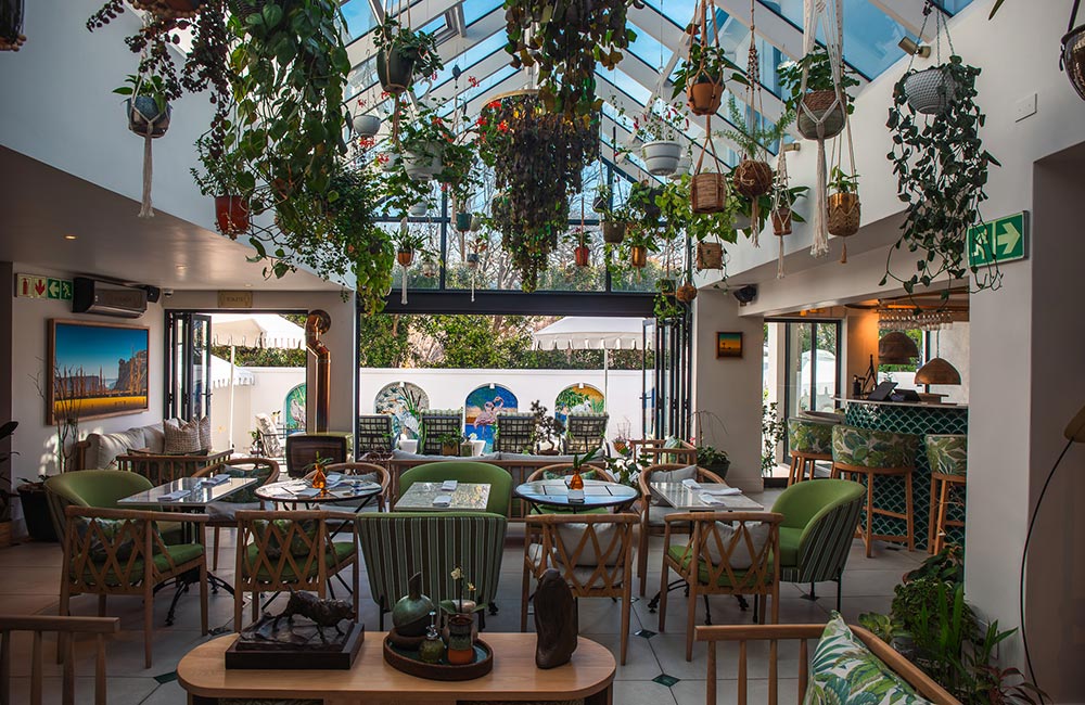Le Petite Manoir, Franschhoek conservatory