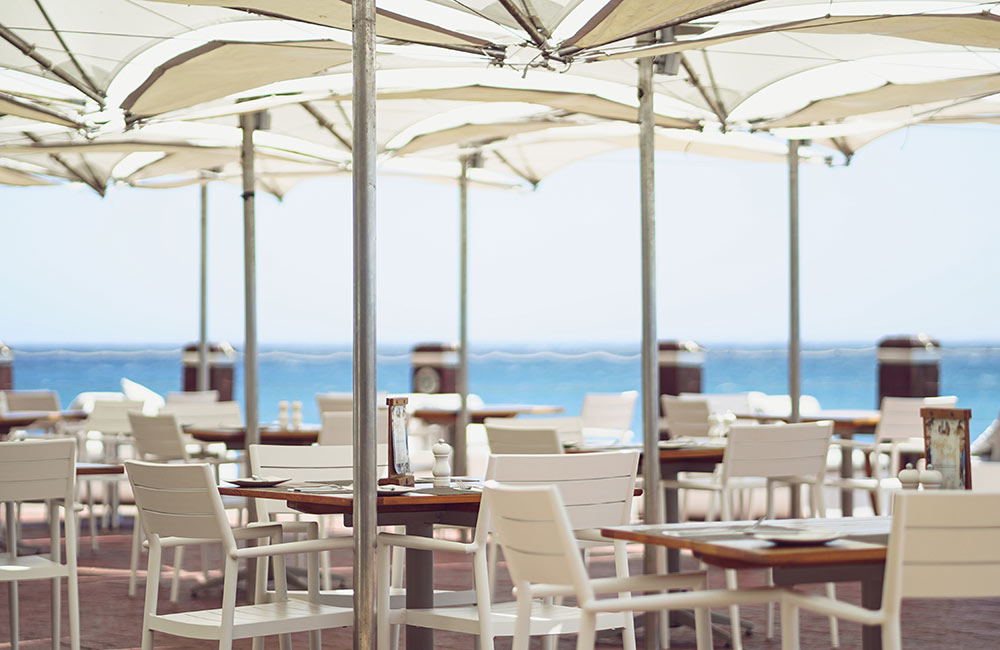 Radisson-Collection-Hotel-Waterfront-Cape-Town-Tobago_s-Restaurant-Bar-and-Terrace1