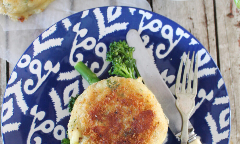 Gooey Smoked Cheese-filled Fishcakes