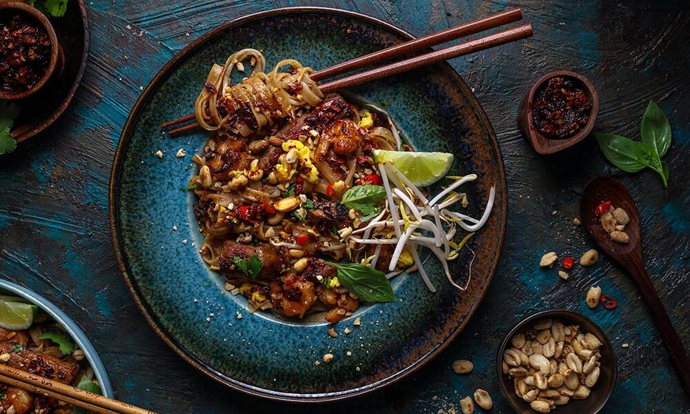 Pork Fillet & Prawn Pad Thai