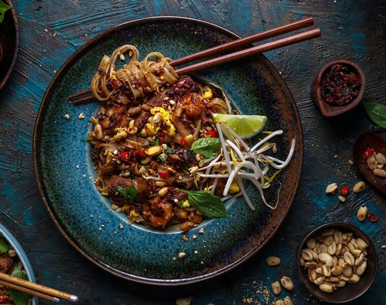 Pork Fillet & Prawn Pad Thai