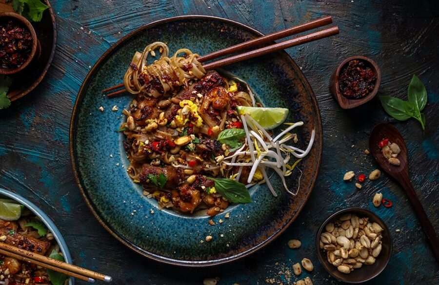 Pork Fillet & Prawn Pad Thai